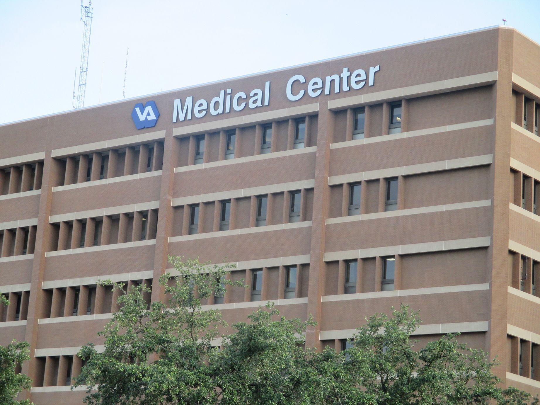 Veterans Affairs (VA) hospitals and medical centers across the U.S. have turned to secure messaging solutions